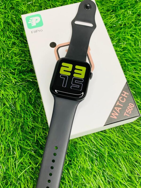 T500 Bluetooth Smart Watch (Random Color)