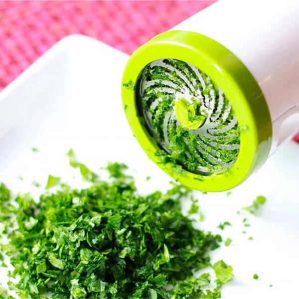 Manual Twist Herb &  Herb Mill Chopper Herb Grinder Spice Mill Parsley Shredder Chopper Fruit Vegetable Cutter New Creative Cooking Tools(random color) - Image 2