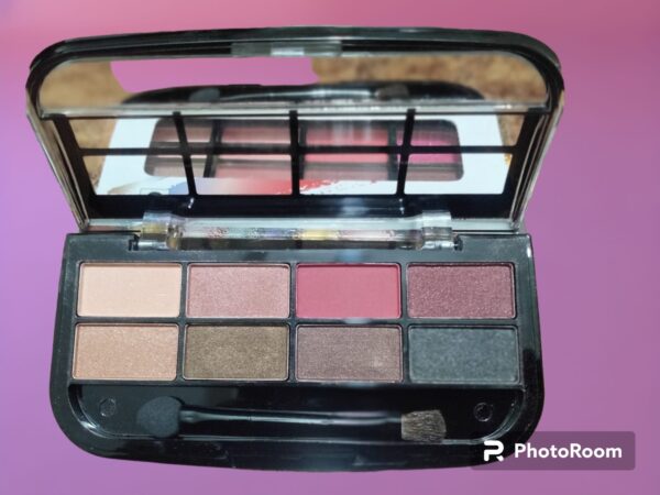 Lark Imported  Eyeshadow Palette - Image 4