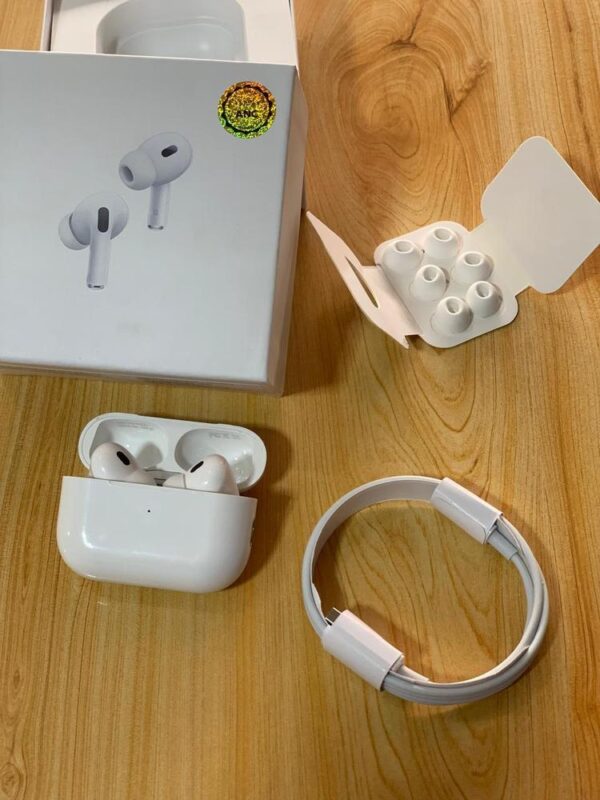 AirPods Pro (2nd generation) Wireless Headset - Image 2