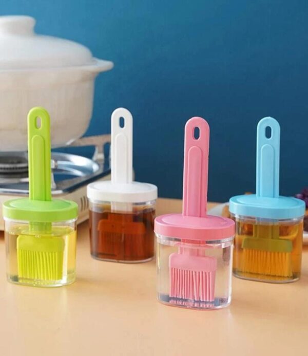 Oil Bottle with Silicone Brush - BBQ Dispenser - Image 3